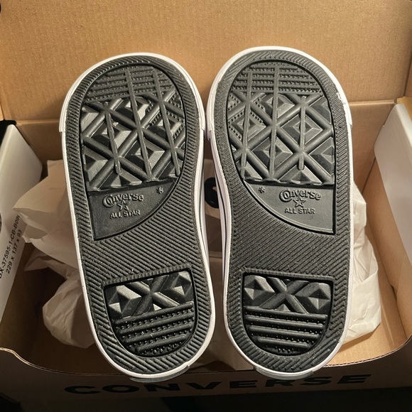 New Converse x Basquiat Chuck Taylor All Star Hi Top Black "Dino" Sneaker - Picture 9 of 11